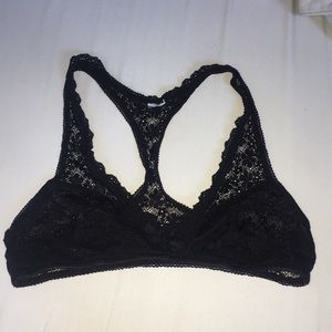 FOREVER 21 - black bralette